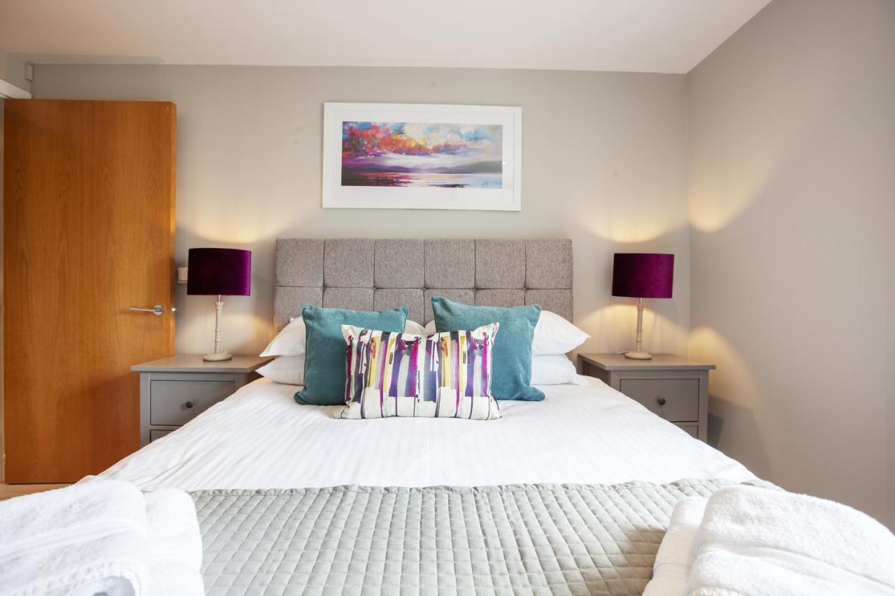 Urban Living'S - The Wesley Beautiful City Centre Apartment With Balcony Oxford Extérieur photo